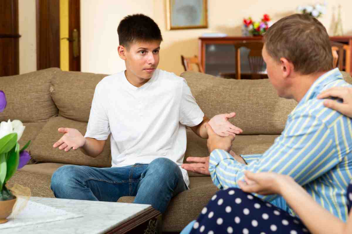 figlio che litiga con il papà